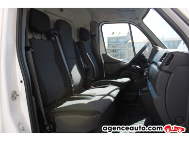 Nissan NV400 — 12