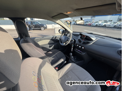Renault Twingo — 12