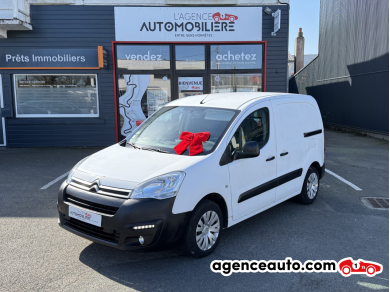 Achat voiture occasion, Auto occasion pas cher | Agence Auto Citroen Berlingo Doubles Portes 1.6 HDI 120 BVM6 (Carplay) Blanc Année : 2017 Manuelle Diesel
