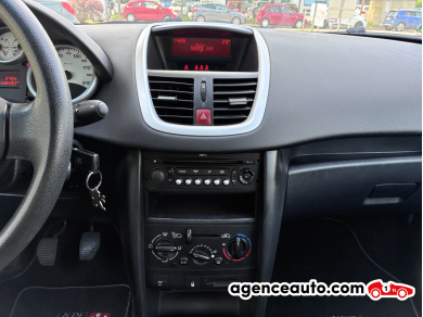 Peugeot 207 — 13