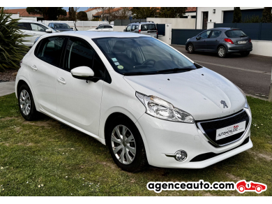 Peugeot 208 — 3