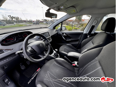 Peugeot 208 — 9