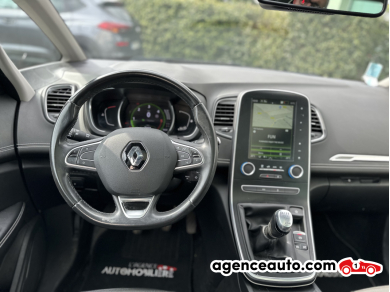 Renault Grand Scenic — 17