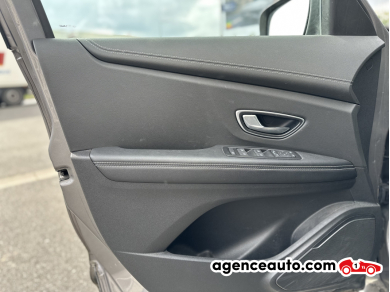 Renault Grand Scenic — 33