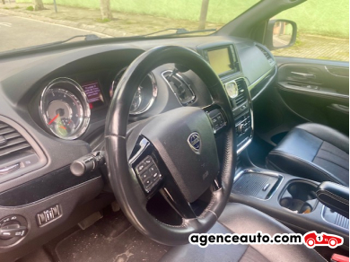 Lancia Voyager — 4