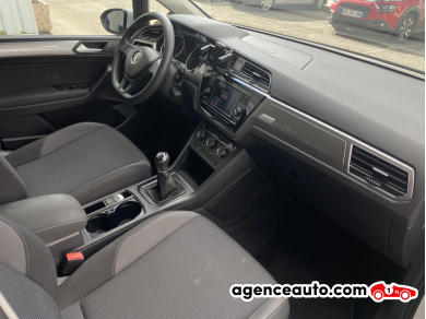 Volkswagen Touran — 24