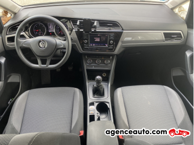 Volkswagen Touran — 16