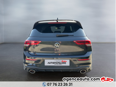 Volkswagen Golf — 5