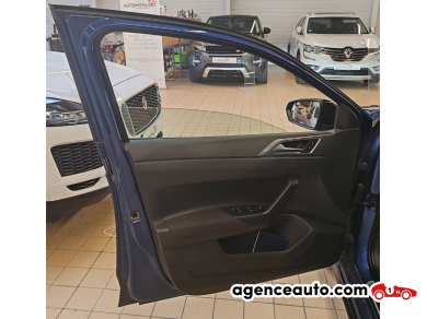 Volkswagen Polo — 23