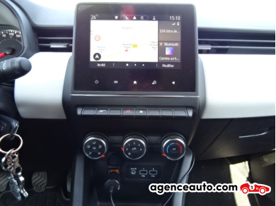 Renault Clio — 12