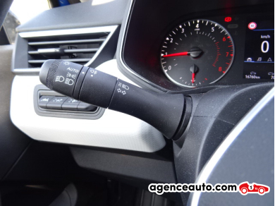 Renault Clio — 24