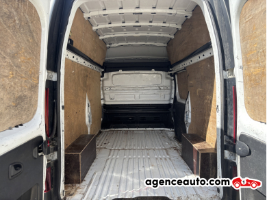 Opel Vivaro — 17