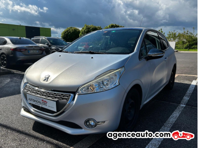 Peugeot 208 — 3