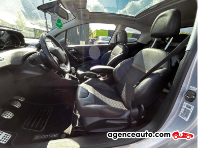 Peugeot 208 — 14