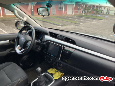 Toyota Hilux — 4