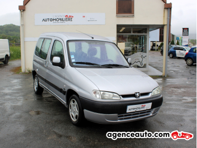 Acquisto Auto Usate, Auto Usate Economiche | Agenzia Automobiliare Peugeot Partner 2.0 HDi Break 90 CV I soldi Anno : 2001 Manuale Gasolio
