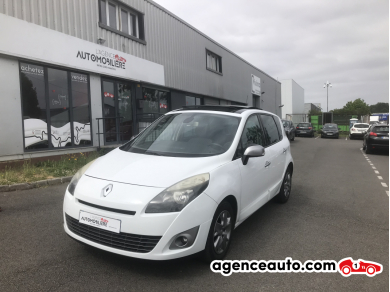 Achat voiture occasion, Auto occasion pas cher | Agence Auto Renault Scenic 1.6 DCI  130 cv TOIT OUVRANT Blanc Année : 2011 Manuelle Diesel