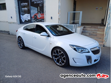 Achat voiture occasion, Auto occasion pas cher | Agence Auto Opel Insignia 2.8 V6Turbo 325 CV 4X4 OPC A Phase 2 Blanc Année : 2013 Manuelle Essence