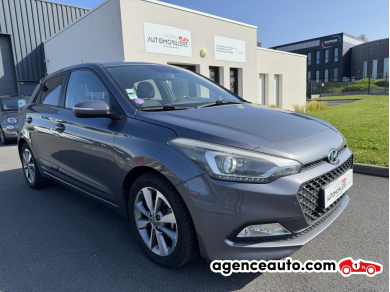 Achat voiture occasion, Auto occasion pas cher | Agence Auto Hyundai i20 II 1.2i 84 5 Portes EDITION NAVI Gris Année : 2017 Manuelle Essence