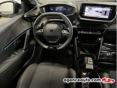 Peugeot 208 — 12