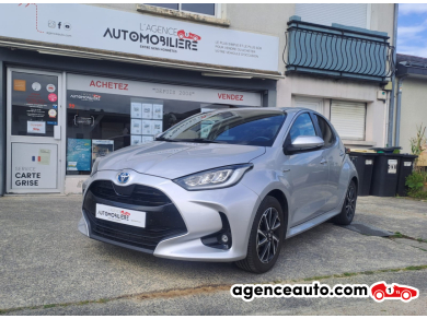 Achat voiture occasion, Auto occasion pas cher | Agence Auto Toyota Yaris 1.5 HYBRID 116cv  Design - Suivi Toyota Garantie 18 mois Gris Année : 2021 Automatique Hybride
