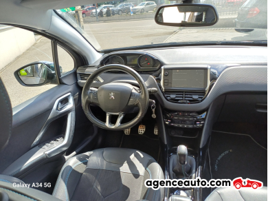 Peugeot 2008 — 15