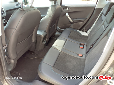 Peugeot 2008 — 18