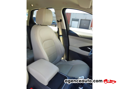 Jaguar E-Pace — 16