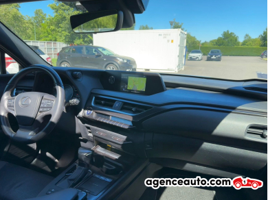 Lexus UX — 19
