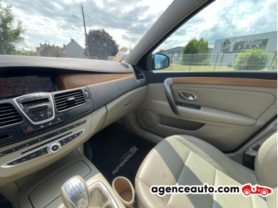 Renault Laguna — 21
