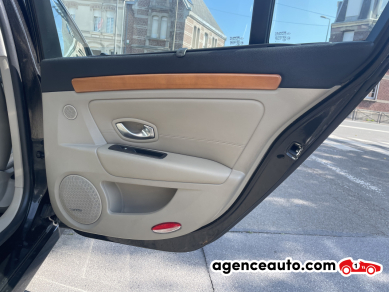 Renault Laguna — 30