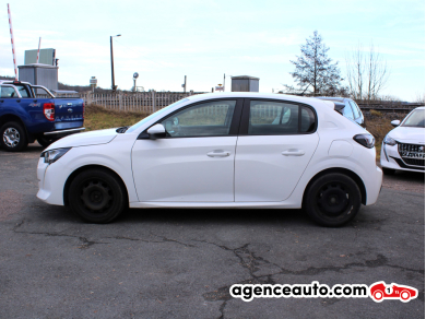 Peugeot 208 — 4
