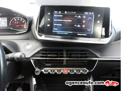 Peugeot 208 — 32
