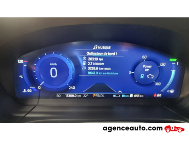 Ford Kuga — 18