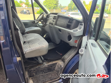 Ford Transit — 12