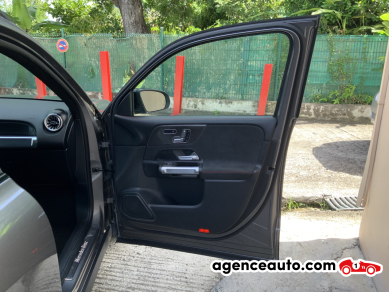 Mercedes GLB — 2