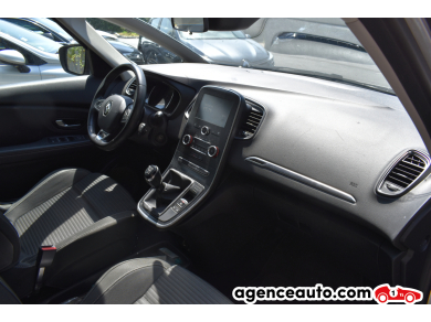 Renault Grand Scenic — 16