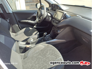 Peugeot 2008 — 21