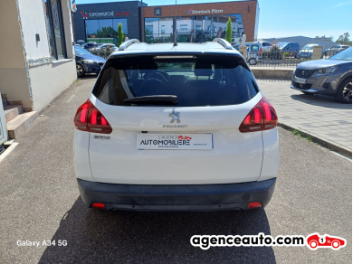 Peugeot 2008 — 8