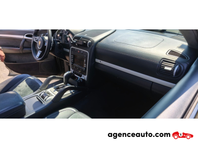 Porsche Cayenne — 11