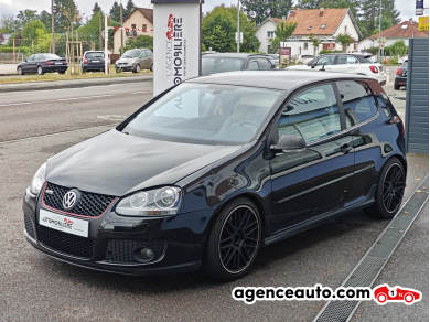 Volkswagen Golf — 3