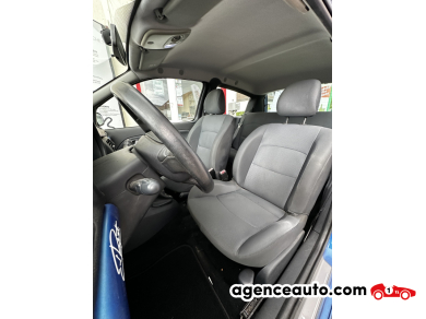 Renault Clio — 14