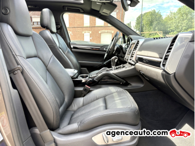 Porsche Cayenne — 22