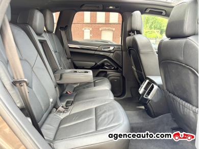 Porsche Cayenne — 23