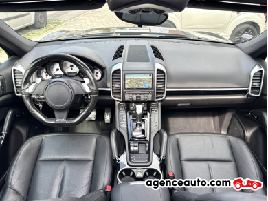 Porsche Cayenne — 11