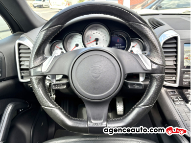 Porsche Cayenne — 15