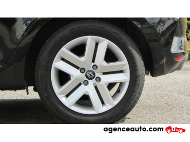 Renault Clio — 23
