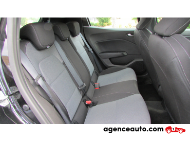 Renault Clio — 12