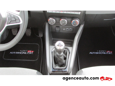 Renault Clio — 19