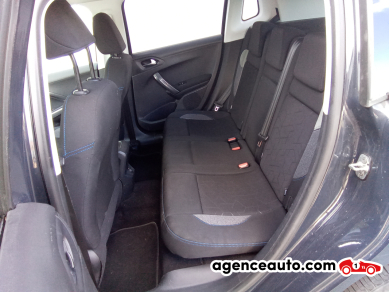 Peugeot 2008 — 15